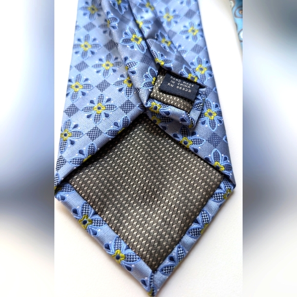 Bundle: (3) Silk Mens ties - Picture 4 of 6